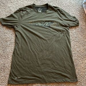 Nike Dri Fit tshirt SIZE L